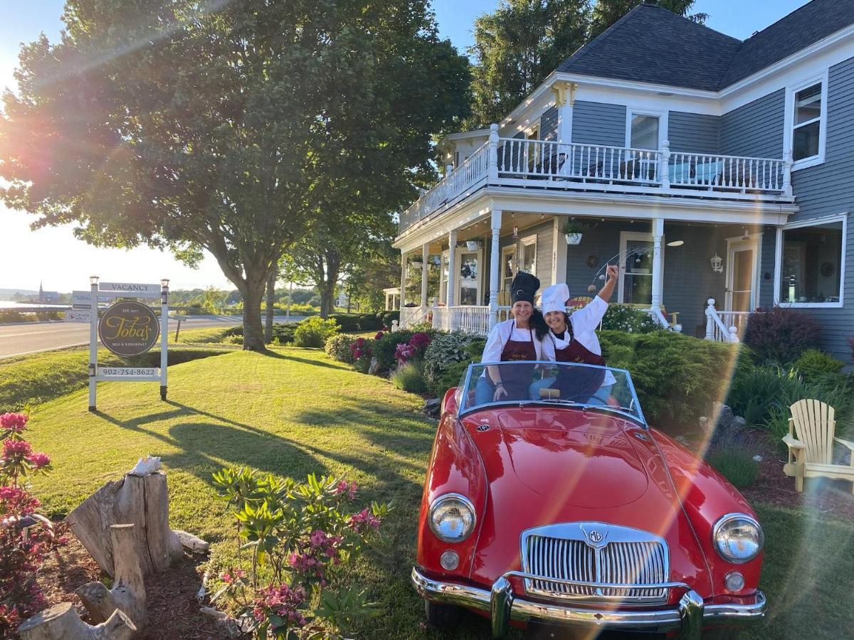 Toba'S Bed & Breakfast 卢嫩堡 外观 照片