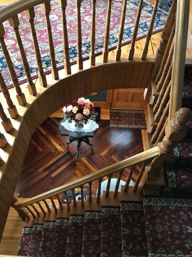 Toba'S Bed & Breakfast 卢嫩堡 外观 照片